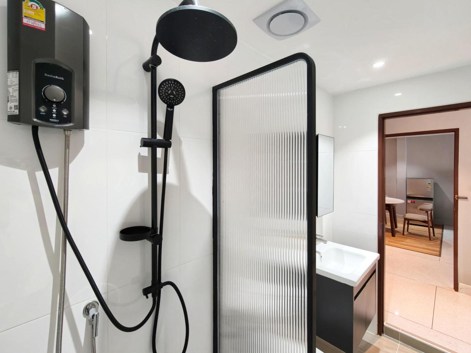 방콕 Ab House 아파트 호텔 외부 사진